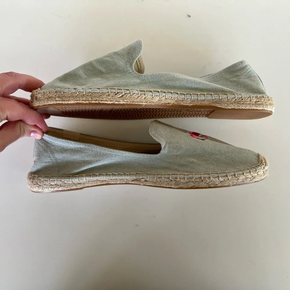 Soludos Flamingos Embroidered Espadrille Smoking Slipper, Light Blue, 9